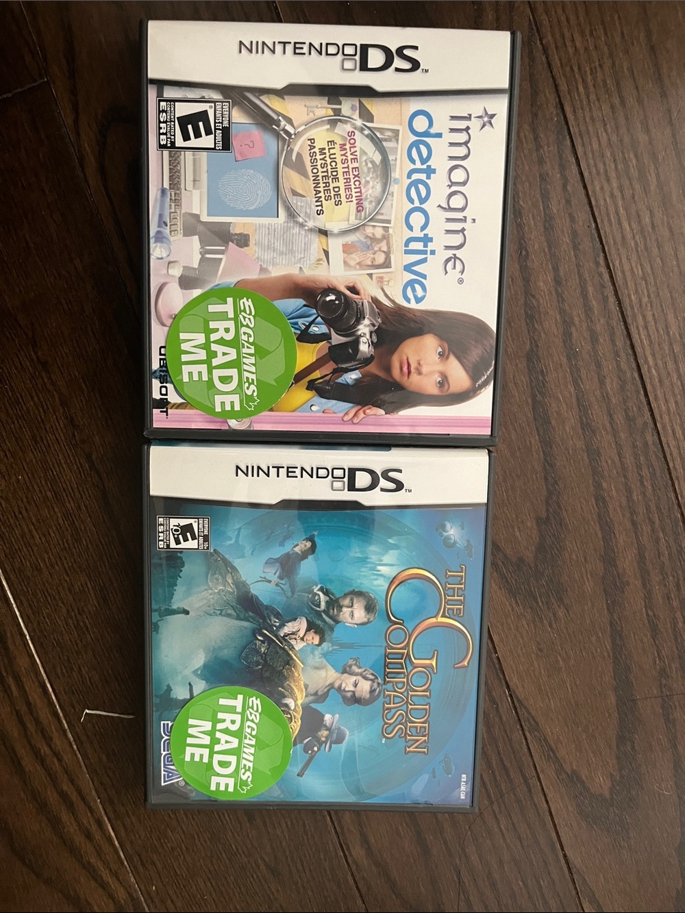 Nintendo DS Game Bundle - White & Blue Cases